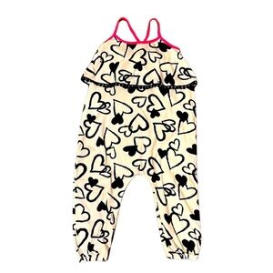 Pixie lane girls white romper sz 4/5 hearts + pink piping excellent condition